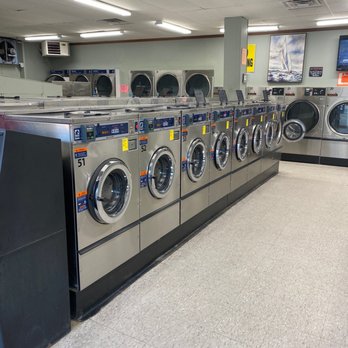 Belfast coin Laundry - Washers. - Laundromat Near Me - Belfast, Maine