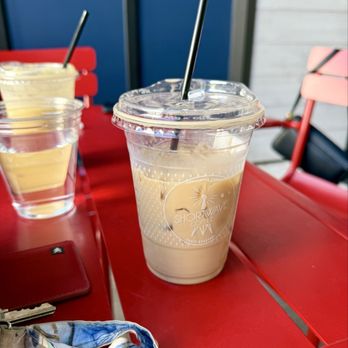 Shortwave Coffee - Coffee & Tea Near Me - Tampa, Florida