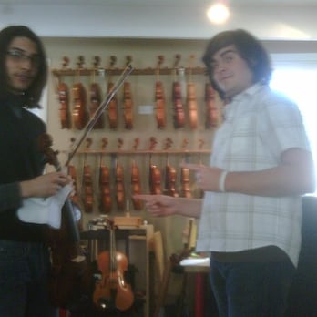 Jade J. Schulz Violins - Trying out violas! - Musical Instruments & Teachers Near Me - La Jolla, California