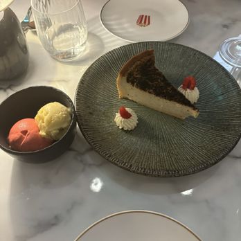 Beefbar - Steakhouses Near Me - Paris, 75