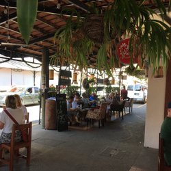 Cafesto Cafe Deli & Bar