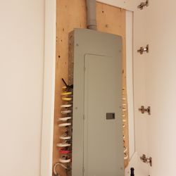 Naz Electric - 200a Panel Upgrade