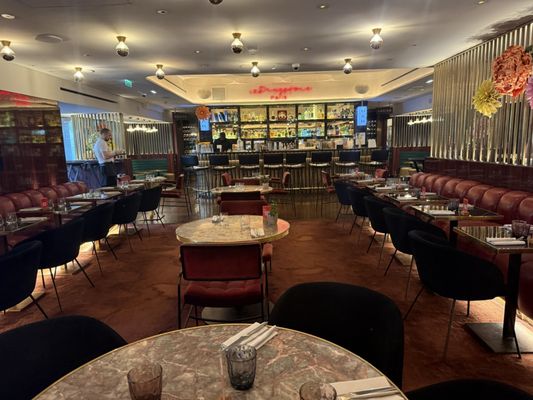 Le Drugstore by null