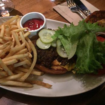 JOEY Sherway - Hand pressed Burger - Canadian (New) Near Me - Etobicoke, Ontario JOEY Sherway - Hand pressed Burger - Canadian (New) Near Me - Etobicoke, Ontario