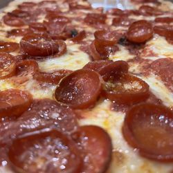 JP’s Pizza - Look at that pepperoni curl!