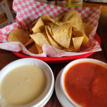 Border Grill Fresh-Mex - Chips with queso and salsa. - Tacos Near Me - Orlando, Florida Border Grill Fresh-Mex - Chips with queso and salsa. - Tacos Near Me - Orlando, Florida