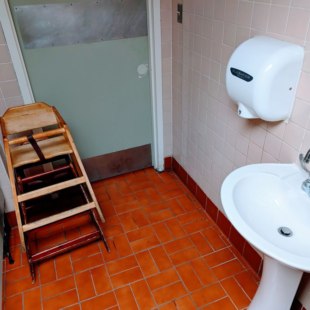 Vietnam Coast - Bathroom - Vietnamese Near Me - Houston, Texas Vietnam Coast - Bathroom - Vietnamese Near Me - Houston, Texas