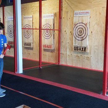 United States Axe - Fargo - Intro to axe throwing with Carson - Axe Throwing Near Me - Fargo, North Dakota United States Axe - Fargo - Intro to axe throwing with Carson - Axe Throwing Near Me - Fargo, North Dakota