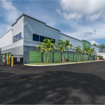 Extra Space Storage - Security Screens - Self Storage Near Me - West Palm Beach, Florida Extra Space Storage - Security Screens - Self Storage Near Me - West Palm Beach, Florida