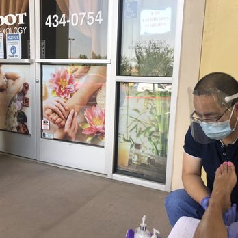 Foot Reflexology - Vong doing his magic!!! - Massage Near Me - Fresno, California