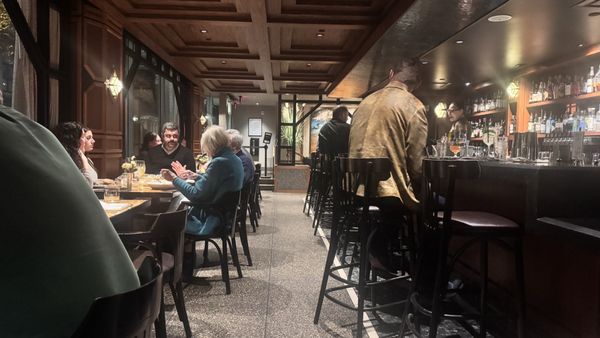 Q Restaurant & Bar by null