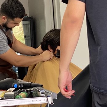 MGX Barbers - Tlaca blending my kiddos shag - Barbers Near Me - Castro Valley, California MGX Barbers - Tlaca blending my kiddos shag - Barbers Near Me - Castro Valley, California