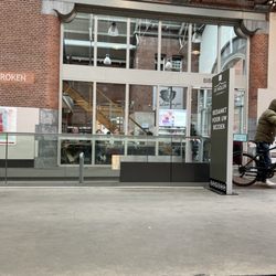 Bibliotheek De Hallen