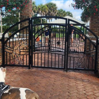 Happy Tails Dog Park - Dog Parks Near Me - Plantation, Florida Happy Tails Dog Park - Dog Parks Near Me - Plantation, Florida