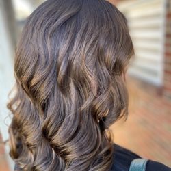 Divine Beauty Hair Salon