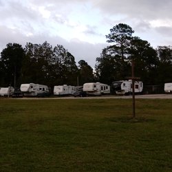 Lakeview Carriage RV Park