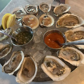 Jaffa Bar - Cocktail Bars Near Me - Philadelphia, Pennsylvania