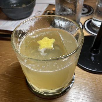 EP Bar - Ringo Star drink - Whiskey Bars Near Me - Honolulu, Hawaii