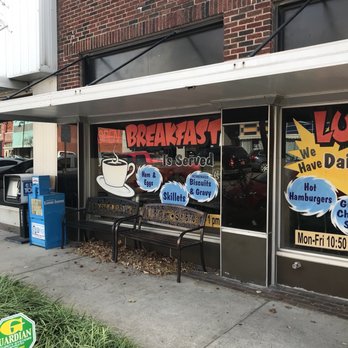 Weeze's Cafe - Diners Near Me - Bartlesville, Oklahoma