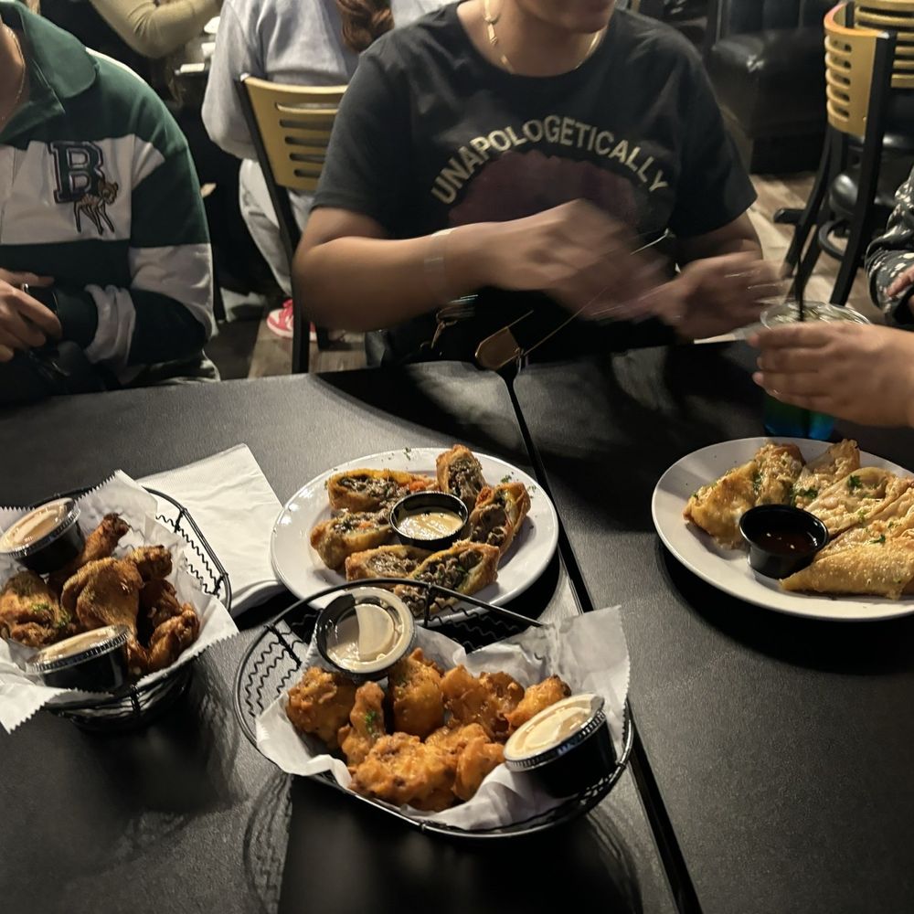 Shadow Lounge & Restaurant - Chicken Wings , Fried Cauliflower, Southwest Eggrolls, Buffalo Chicken Eggrolls - Lounges Near Me - Indianapolis, Indiana Shadow Lounge & Restaurant - Chicken Wings , Fried Cauliflower, Southwest Eggrolls, Buffalo Chicken Eggrolls - Lounges Near Me - Indianapolis, Indiana