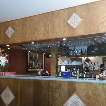 Tero's Restaurant - Seafood Near Me - Lyndhurst, New Jersey