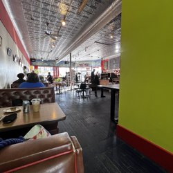 Ginkgo Coffeehouse - Inside
