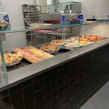 Prima Vista Lounge - Airport Lounges Near Me - Fiumicino, RM