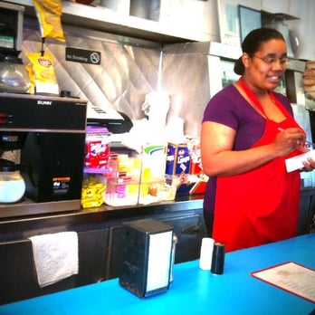 Wingfield's Breakfast & Burger - Counter lady - she was really nice. - Burgers Near Me - Dallas, Texas