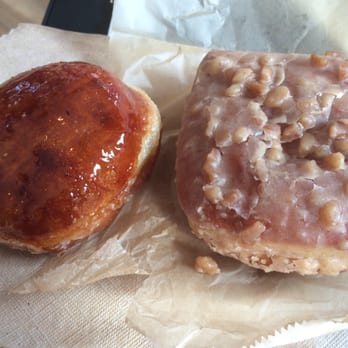 Doughnut Plant - Creme Brûlée and Pralines - Donuts Near Me - Brooklyn, New York Doughnut Plant - Creme Brûlée and Pralines - Donuts Near Me - Brooklyn, New York