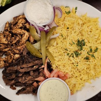 Nour Mediterranean Cafe - Chicken & Beef Shawarma - Mediterranean Near Me - El Paso, Texas