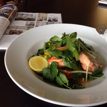 Vero Cafe - nice salmon salad. - Coffee & Tea Near Me - Auckland, AUK
