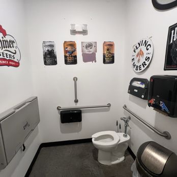 Piñon Bottle - 9/4/25 FYI. Unisex restrooms - Beer Bar Near Me - Reno, Nevada
