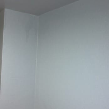 Serenade at Riverpark - paint drip in the corner of my bathroom - Apartments Near Me - Oxnard, California