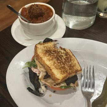 The Chicago Diner, Logan Square - Portabella truffle sandwich on gluten free bread with a side of chili topped with a corn jalapeño fritter for $17 - Breakfast & Brunch Near Me - Chicago, Illinois