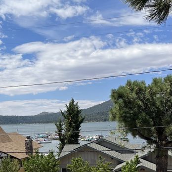 Fireside Lodge - Day view - Hotels Near Me - Big Bear Lake, California Fireside Lodge - Day view - Hotels Near Me - Big Bear Lake, California