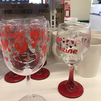 Dollar Tree - Valentine's Day ! cute gift - Discount Store Near Me - Mesa, Arizona