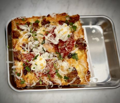 Descendant Detroit Style Pizza by null