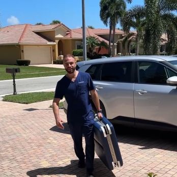 Housecall Chiropractic - Chiropractors Near Me Housecall Chiropractic - Chiropractors Near Me