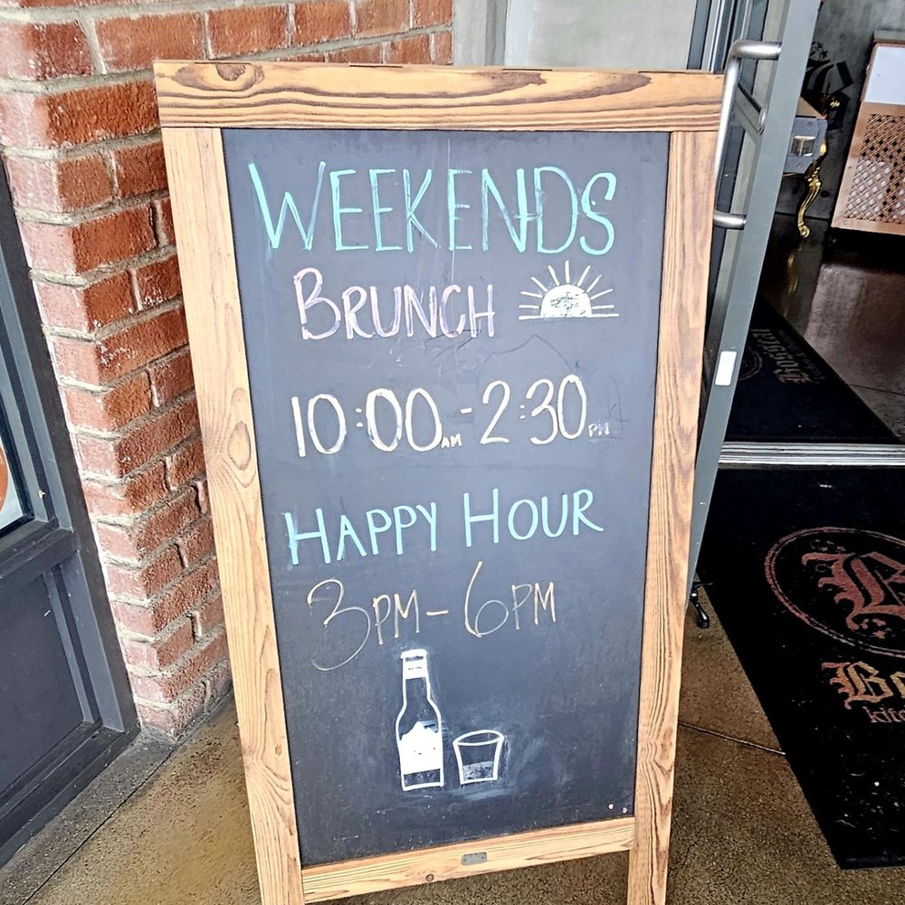 Bosscat Kitchen & Libations - Brunch and happy hours - Bars Near Me - Orange, California