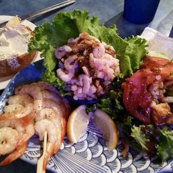 Mo's Seafood & Chowder - grilled shrimp on skewers, tiny shrimps for cocktail and salad, bread and butter - Seafood Near Me - Florence, Oregon Mo's Seafood & Chowder - grilled shrimp on skewers, tiny shrimps for cocktail and salad, bread and butter - Seafood Near Me - Florence, Oregon