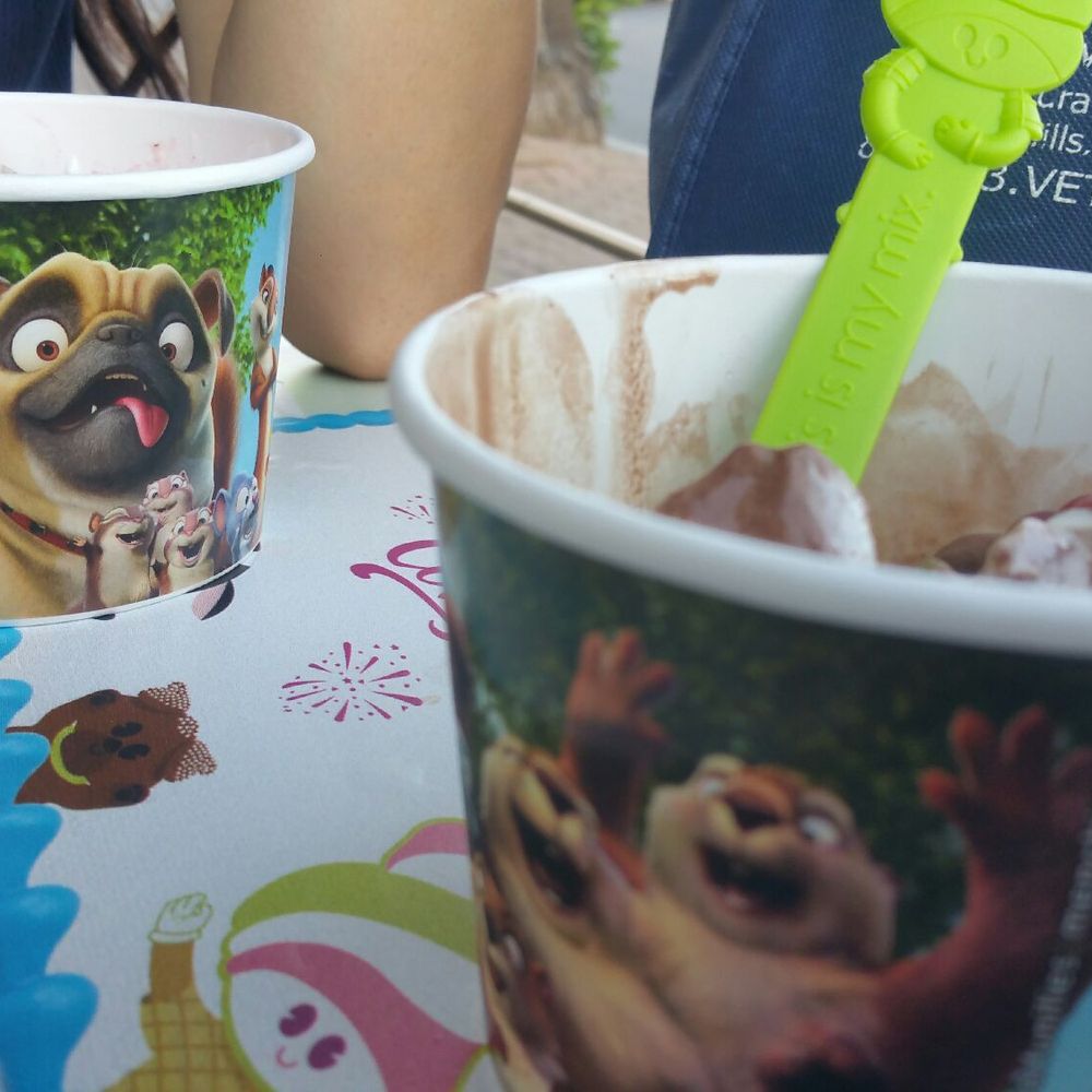Menchie's - Ice Cream & Frozen Yogurt Near Me - Encino, California Menchie's - Ice Cream & Frozen Yogurt Near Me - Encino, California