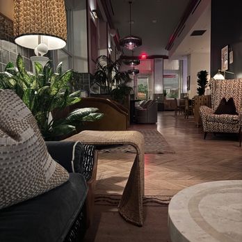 The Hoxton - Sitting in the Lobby looking left towards lounge/bar - Hotels Near Me - Los Angeles, California The Hoxton - Sitting in the Lobby looking left towards lounge/bar - Hotels Near Me - Los Angeles, California
