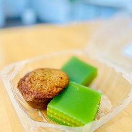 Durian Pandan Layers Durian Pandan Layers
