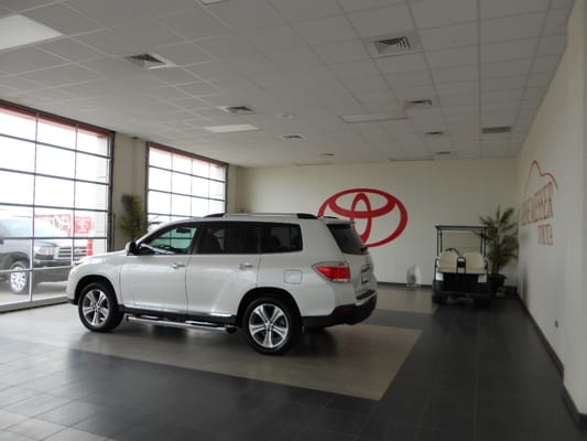 GENE MESSER TOYOTA 15 Photos 43 Reviews 6102 W 19th St Lubbock Texas Auto Repair 