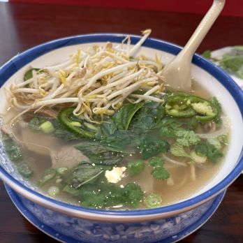 Pho Quyen Vietnamese Restaurant - Vietnamese Near Me - Pinellas Park, Florida