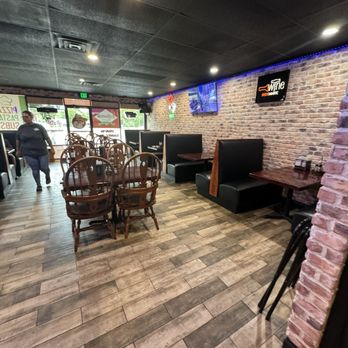 Italianos NY Pizza - Pizza Near Me - Deltona, Florida Italianos NY Pizza - Pizza Near Me - Deltona, Florida