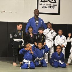 Andre de Freitas Brazilian Jiu-Jitsu - Class making funny faces
