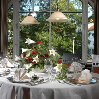 Weinwirtschaft Leander - Stilvoll feiern im Galerie-Restaurant - International Near Me - Eisenach, TH