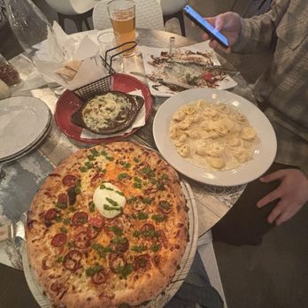 Da Vinci - Truffle Tortellini & VodkaRoni Pizza - Pizza Near Me - Bloomington, Indiana Da Vinci - Truffle Tortellini & VodkaRoni Pizza - Pizza Near Me - Bloomington, Indiana