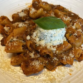 OLIVIA - Mini Rigatoni - Italian Near Me - Tampa, Florida OLIVIA - Mini Rigatoni - Italian Near Me - Tampa, Florida